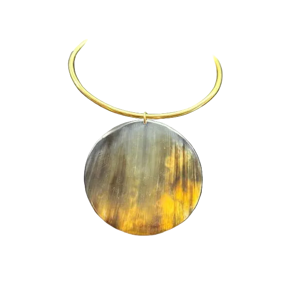 Horn Disk Choker